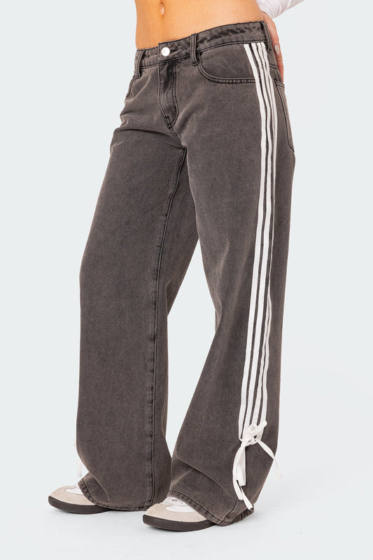 Ribbon Washed Low Rise Baggy Jeans