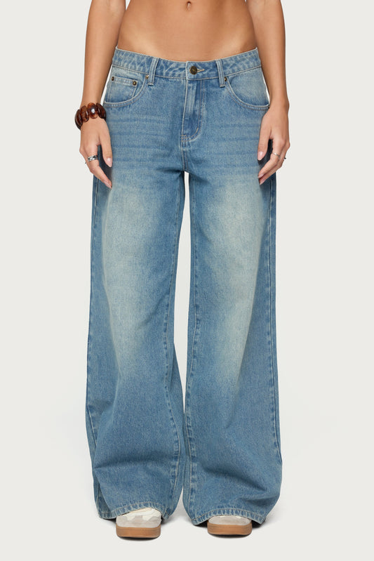 Graphic Vintage Washed Low Rise Baggy Jeans