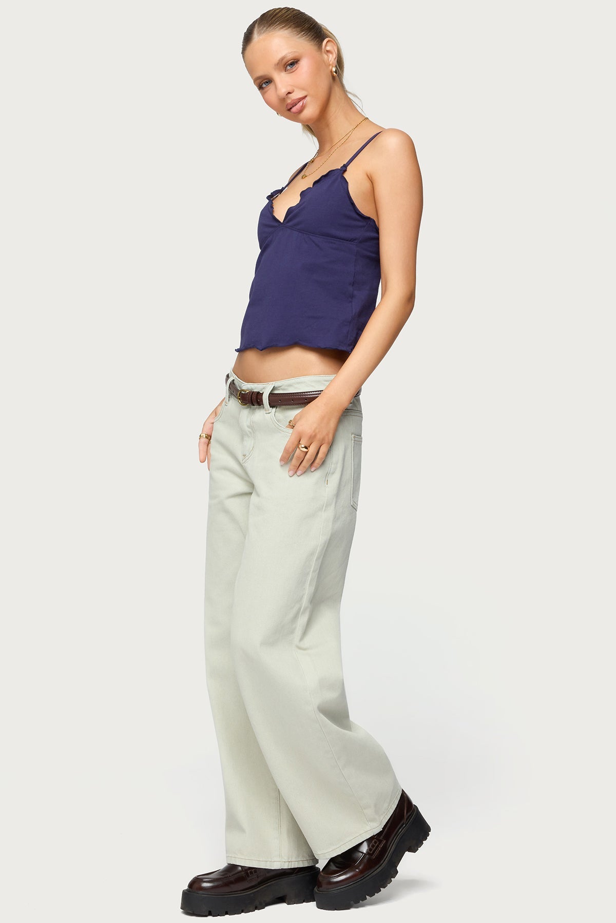 Petite Raelynn Washed Low Rise Baggy Jeans